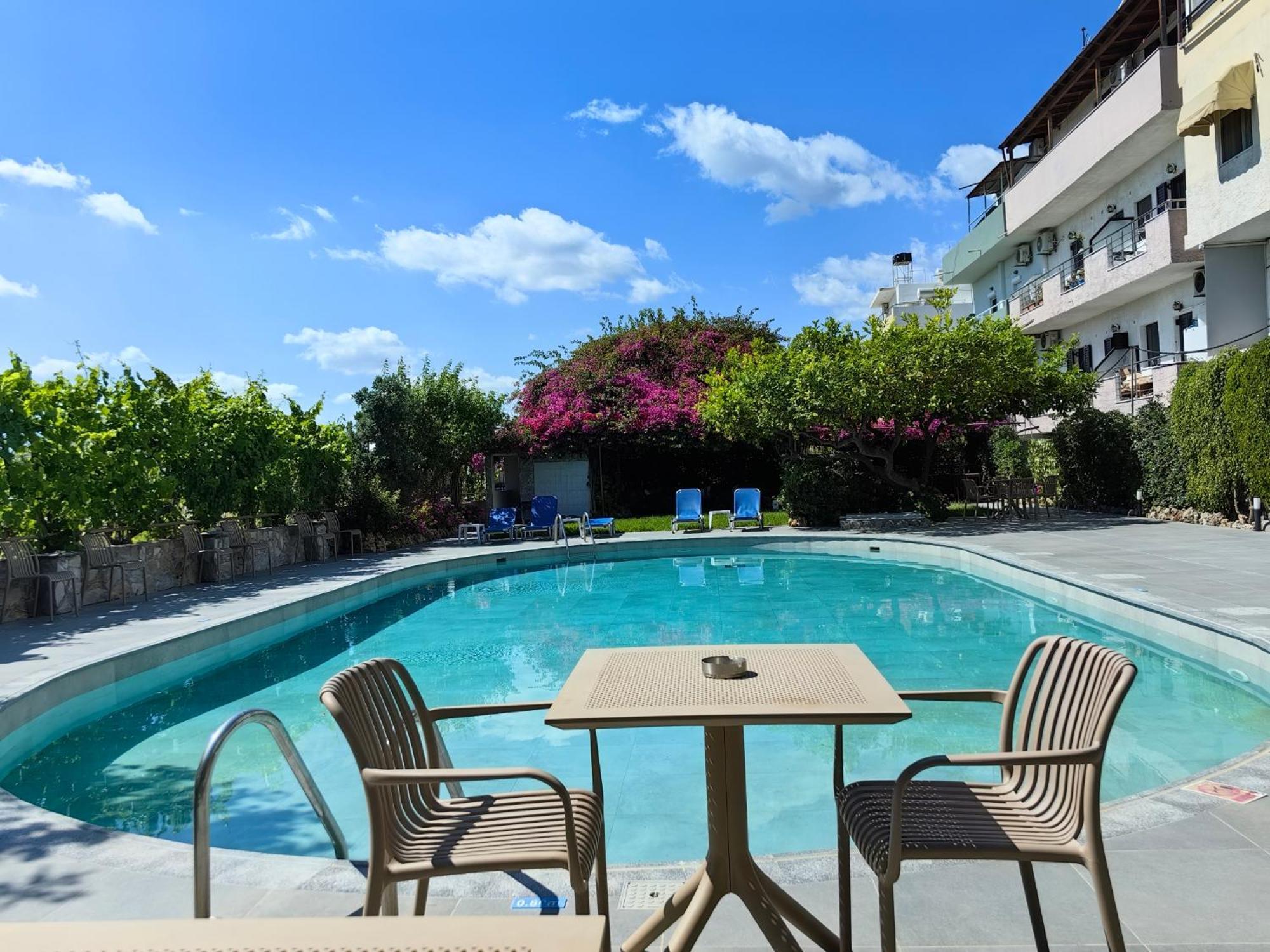 Eva Ivoni Apartments Amoudara  Exterior photo